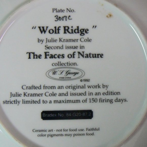 "Wolf Ridge" Julie Kramer Cole - Faces of Nature Collector Plate GUC - Picture 3 of 3